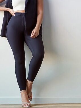 Express Super Soft Twill Skinny High Rise Pants Size 12R Navy